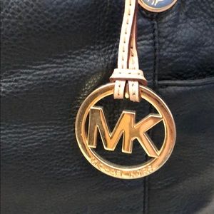 Michael Kors Bags - Michael kors black shoulder bag Michael Kors Bags - Michael kors black shoulder bag